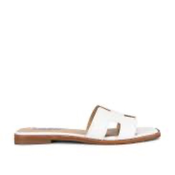 Steve Madden Hadyn Slide Sandal - Picture 2 of 3